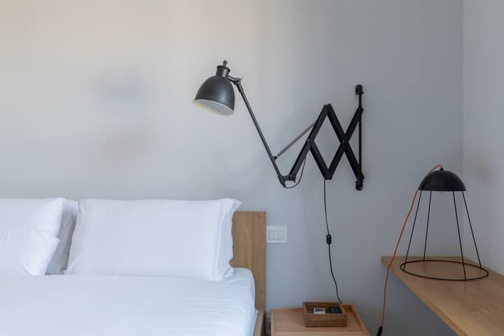 iFlat | Bright and Deluxe Flat near the Pantheon gallery image 4