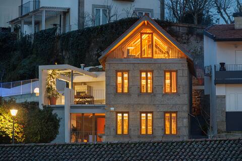 Romantic Chalet with Heated Pool All Year