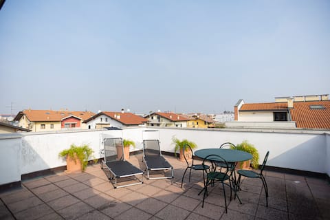 Juliet's Terrace: 15 minutes from Verona