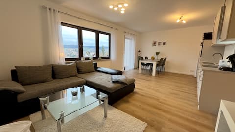 Erfolgreiche Airbnb-Immobilie: Vacation home with panoramic view in Hessen