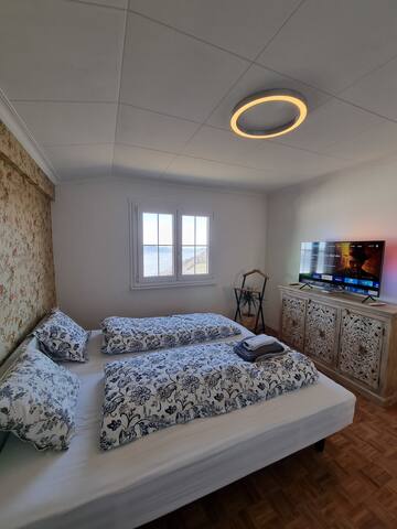 Chalet in Montreux (CH) gallery image 5