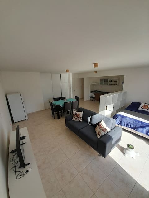 Commodore · Modern Coirón for 2 people