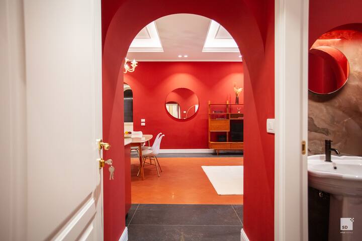 Red MarchesanaLuxury-140sqm flat gallery image 3