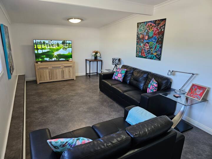 Aart City Loft Apartment No 2 - Boston, Australia