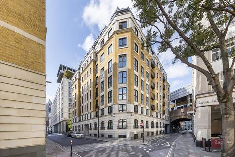 Large Luxury Flat - 2 Bedroom; 5 Bed - Tower Hill