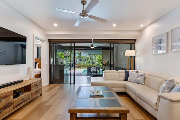 Villa Sanctuary In Temple—resort Living Redefined - Port Douglas