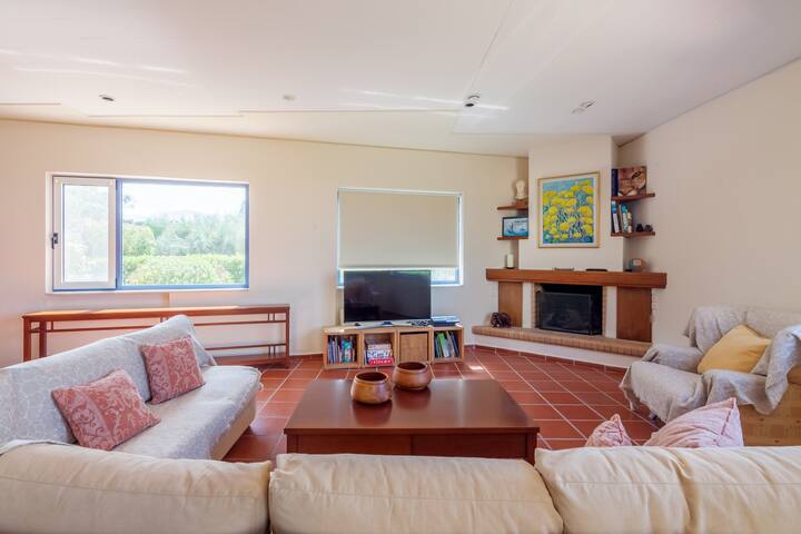 Serenity Villa with pool, Kalesa Heraklion gallery image 5