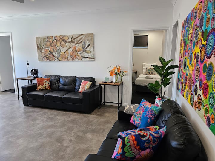 Aart City Deluxe Apartments No 4 - Boston, Australia