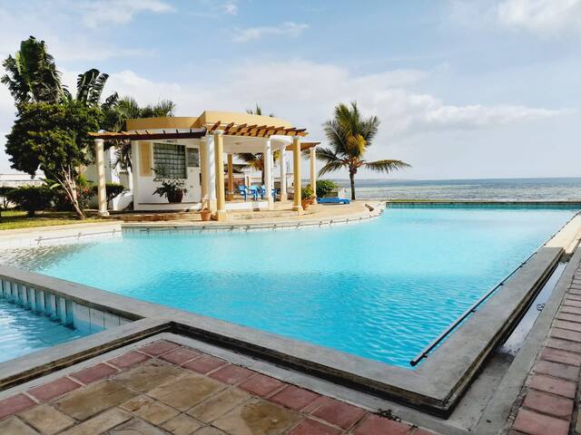 Lux Suites managed Airbnb listing 1