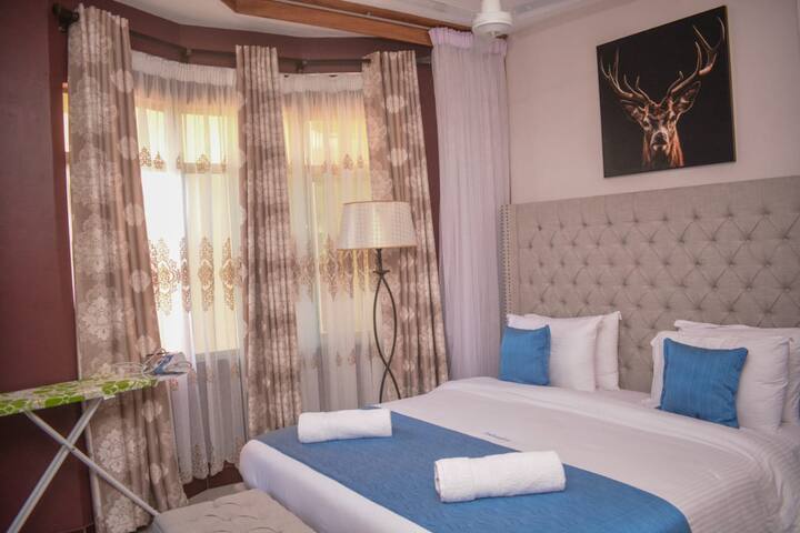 Lux Suites managed Airbnb listing 2