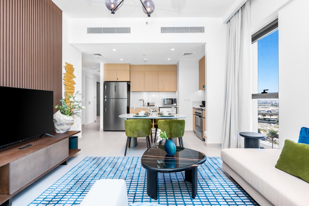 Successful Airbnb property: 2BR Burj Khalifa View & Beach Access, Dubai Creek in Al Kheeran First