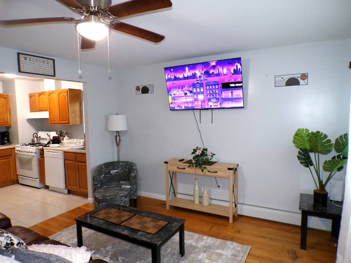 Bronx Three Bedroom Apartment - New Rochelle, NY