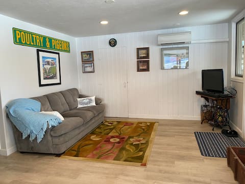 Robyn’s Nest Farm Bed and Breakfast