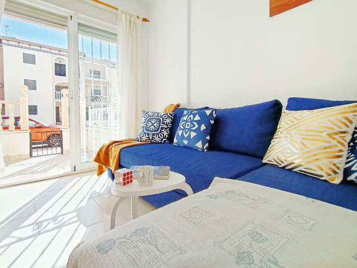 2br Home, 2 Pools, 7-min Walk To Beach & Golf - Los Alcázares