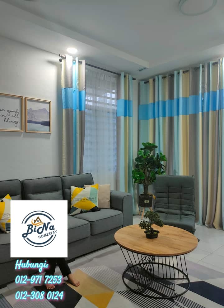 Bina Homestay - Gambang