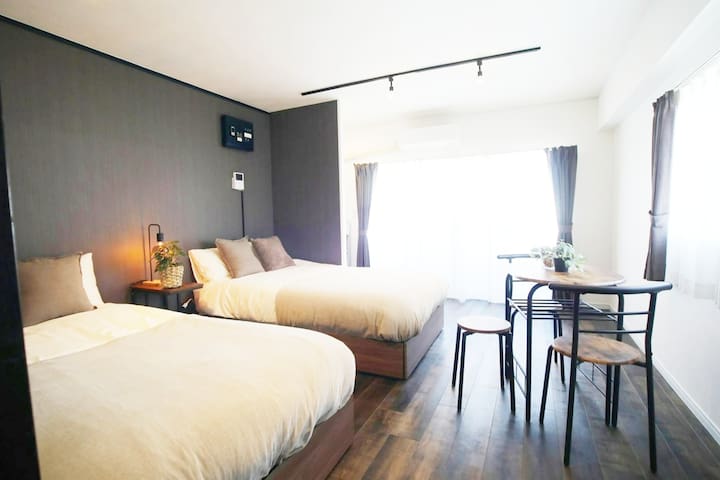 東京港区 赤坂 max7ppl 六本木12分by foot 赤坂 2部屋貸切 渋谷５分 新宿７分TV gallery image 2