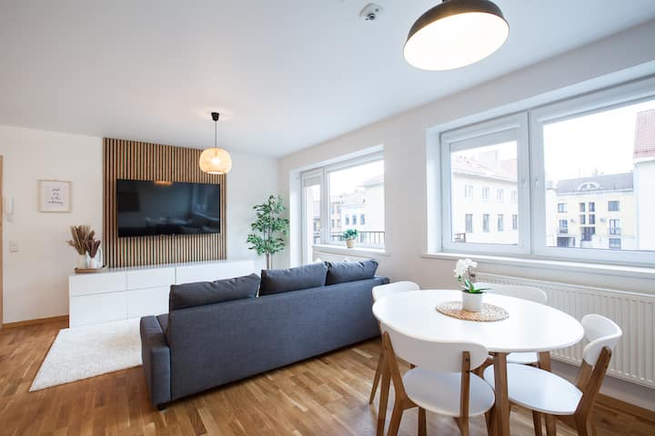 Kaunas Old Town: Your Cozy Nest - Free Parking - Kaunas
