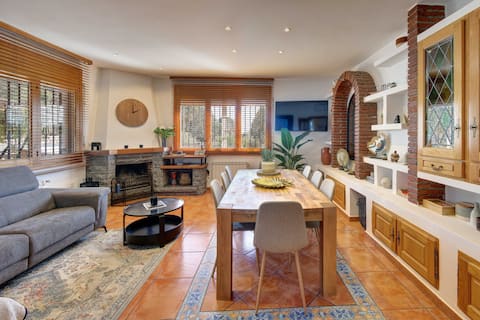 Propiedad de Airbnb exitosa: Villa Arbucies with private pool en Lloret De Mar