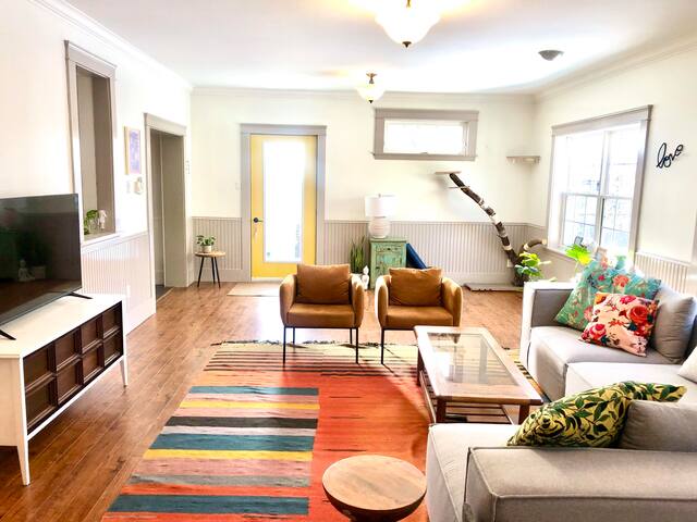 Beautiful and spacious victorian house – 5 beds gallery image 2