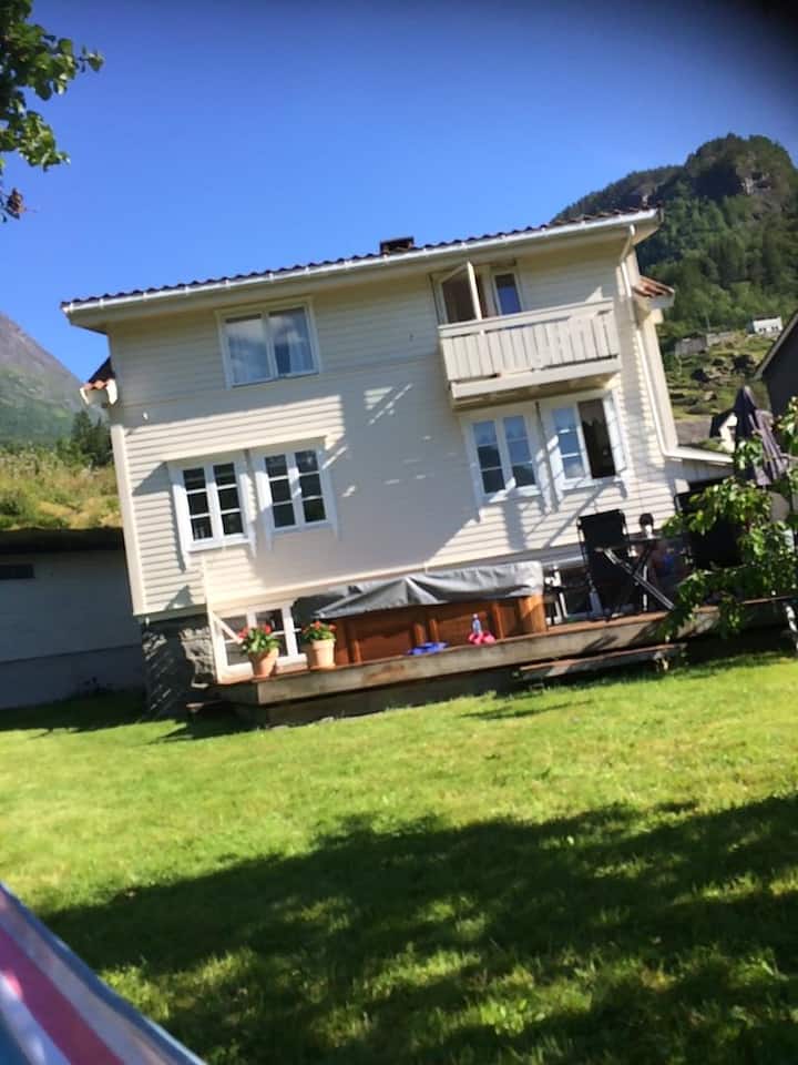 Picture of Fjord Vacation Rentals with Beach Access - Norway | Airbnb