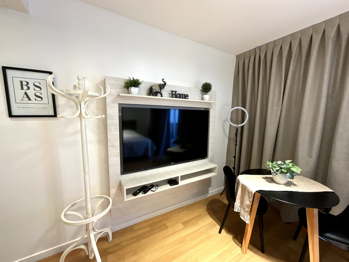 Top performing Airbnb: Boutique apartment in Las Cañitas in Palermo