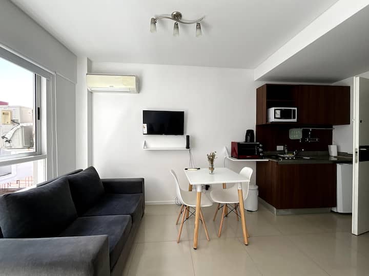 Furnished studio with pool in Palermo