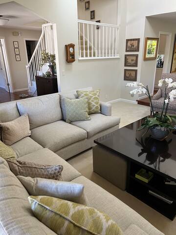 Backyard Oasis Luxury Home gallery image 3