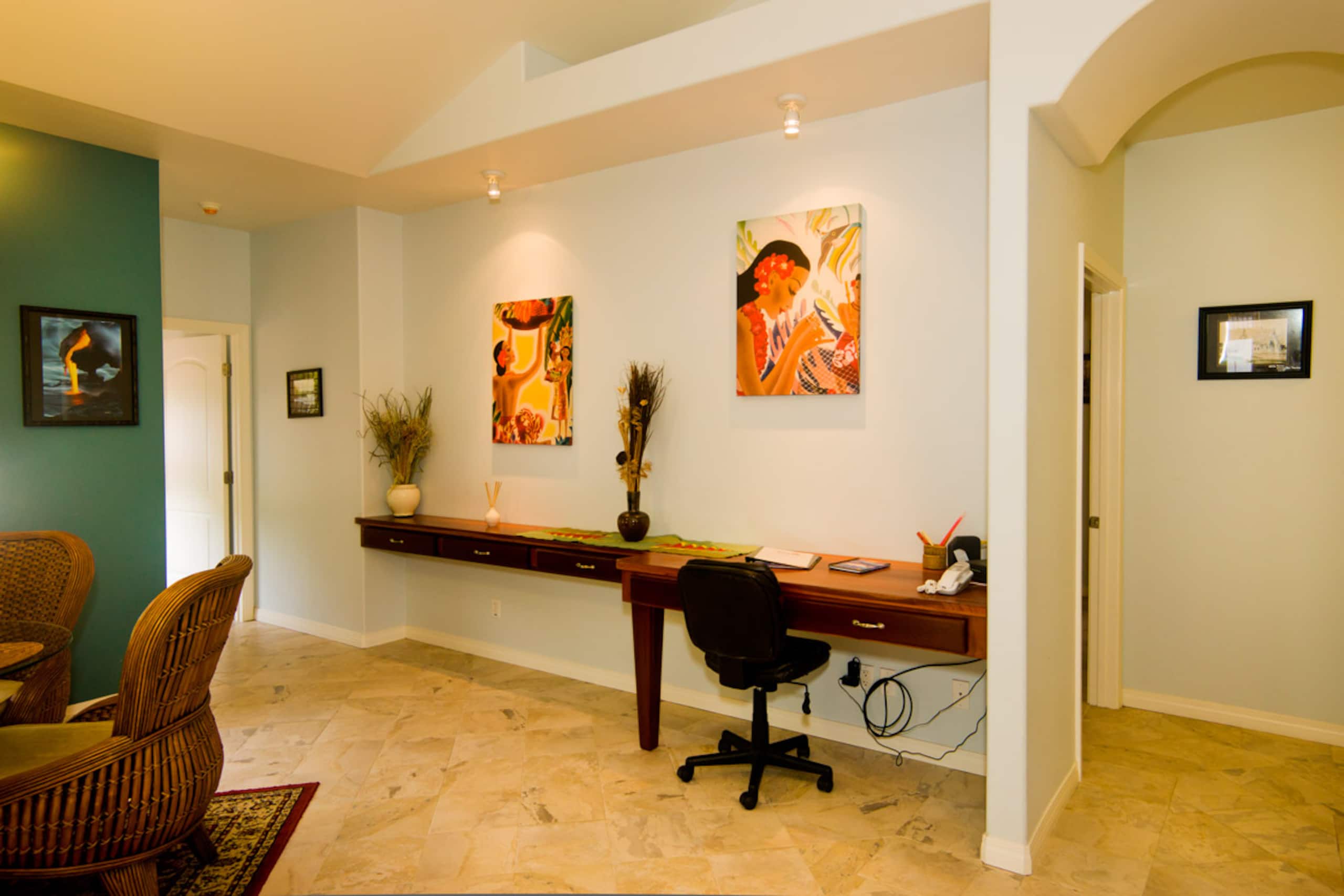 Home in Keaau · ★4.96 · 3 bedrooms · 4 beds · 2 private baths - Image 22