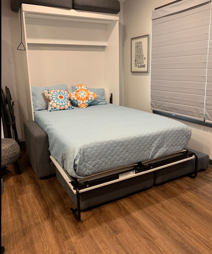 Cozy Studio Apt 1bed/1bath Near D'town Mobile, Al - Mobile, AL
