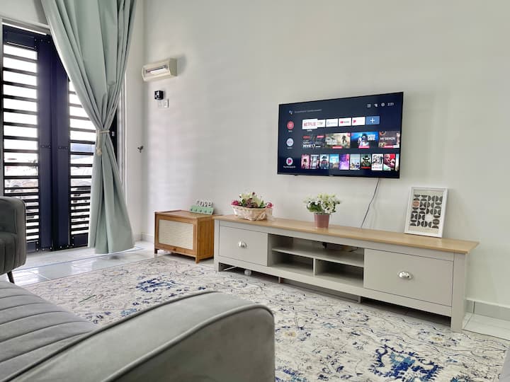 Modern Vintage House Di Gambang @Ozzy Guesthouse - Gambang