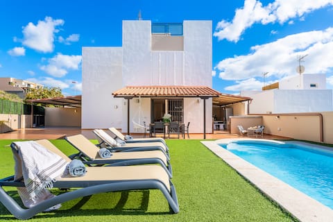 Villa Trueno