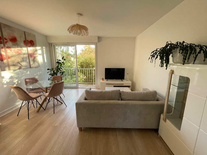 Appartement Lumineux, Proche Gare Et Centre-ville. - La Roche-sur-Yon