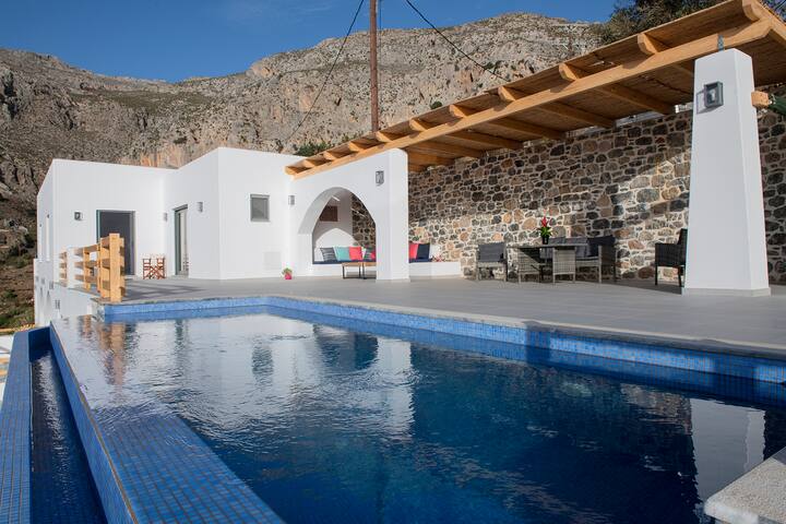 Horizon Hideaway Villa gallery image 3