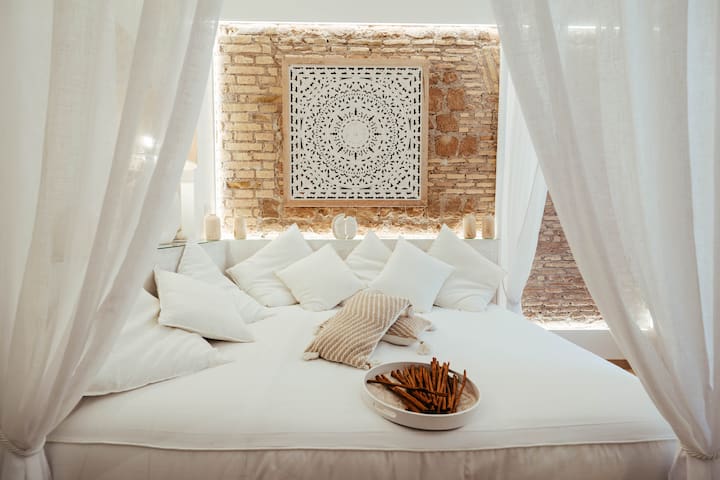 ARC – Vatican San Peter Church 8 peole