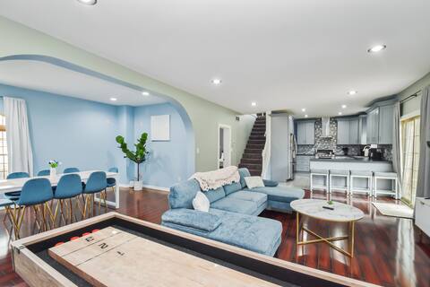 Happy at the Heights: 3+BRs/3BA & Gameroom