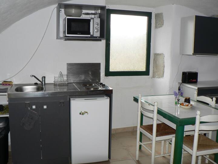 Gîte Cyprès Au Relais De Vazeille - Alba-la-Romaine