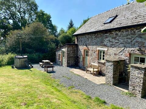 Cottage In The Woods