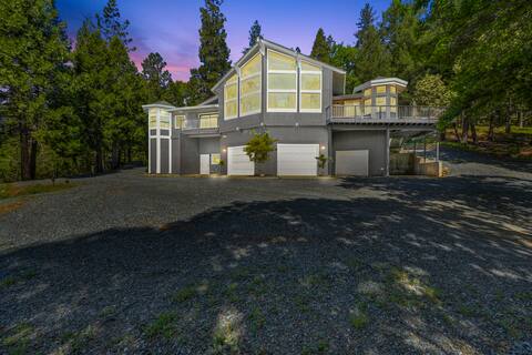 Magical 10+ Acres w/4-bed, 4-bath