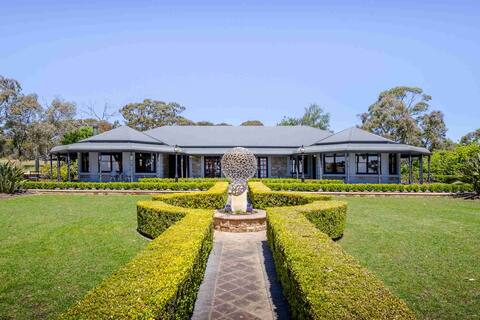 Benbullen Homestead