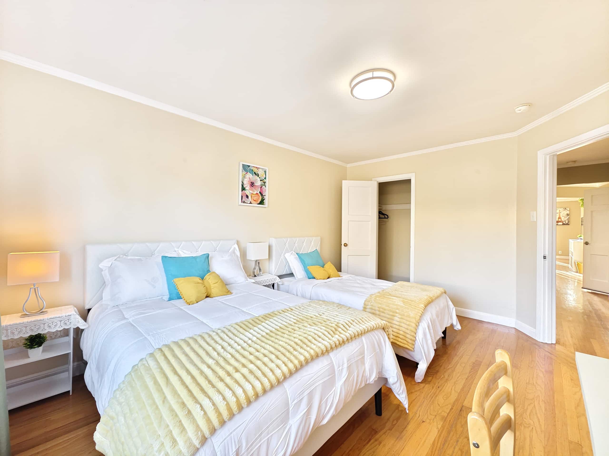 Home in San Francisco · ★4.88 · 3 bedrooms · 4 beds · 1 bath - Image 17