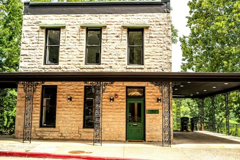 Entire Building at 151 Spring