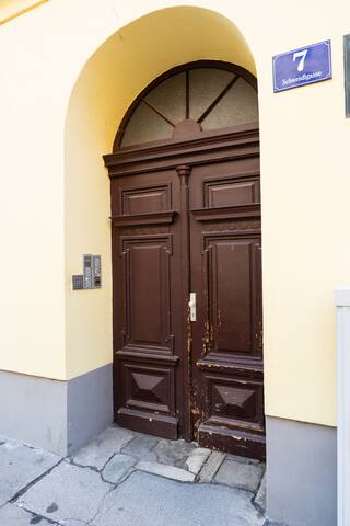 Luxury Penthouse – Augarten gallery image 5