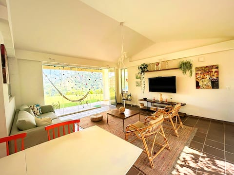 Top performing Airbnb: Incredible green view and pool in a country house in La Vega