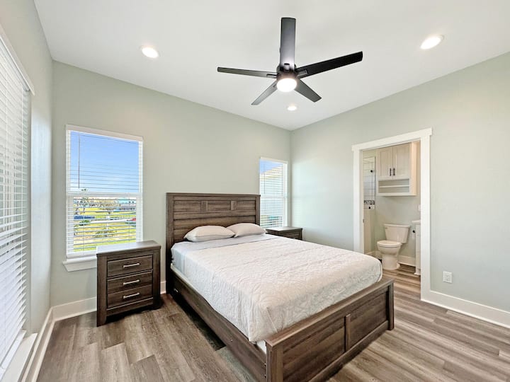 საძინებელი 4