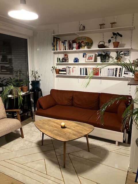 Annonce Airbnb populaire: Quiet and perfectly located apartment. à Saint Ouen Sur Seine