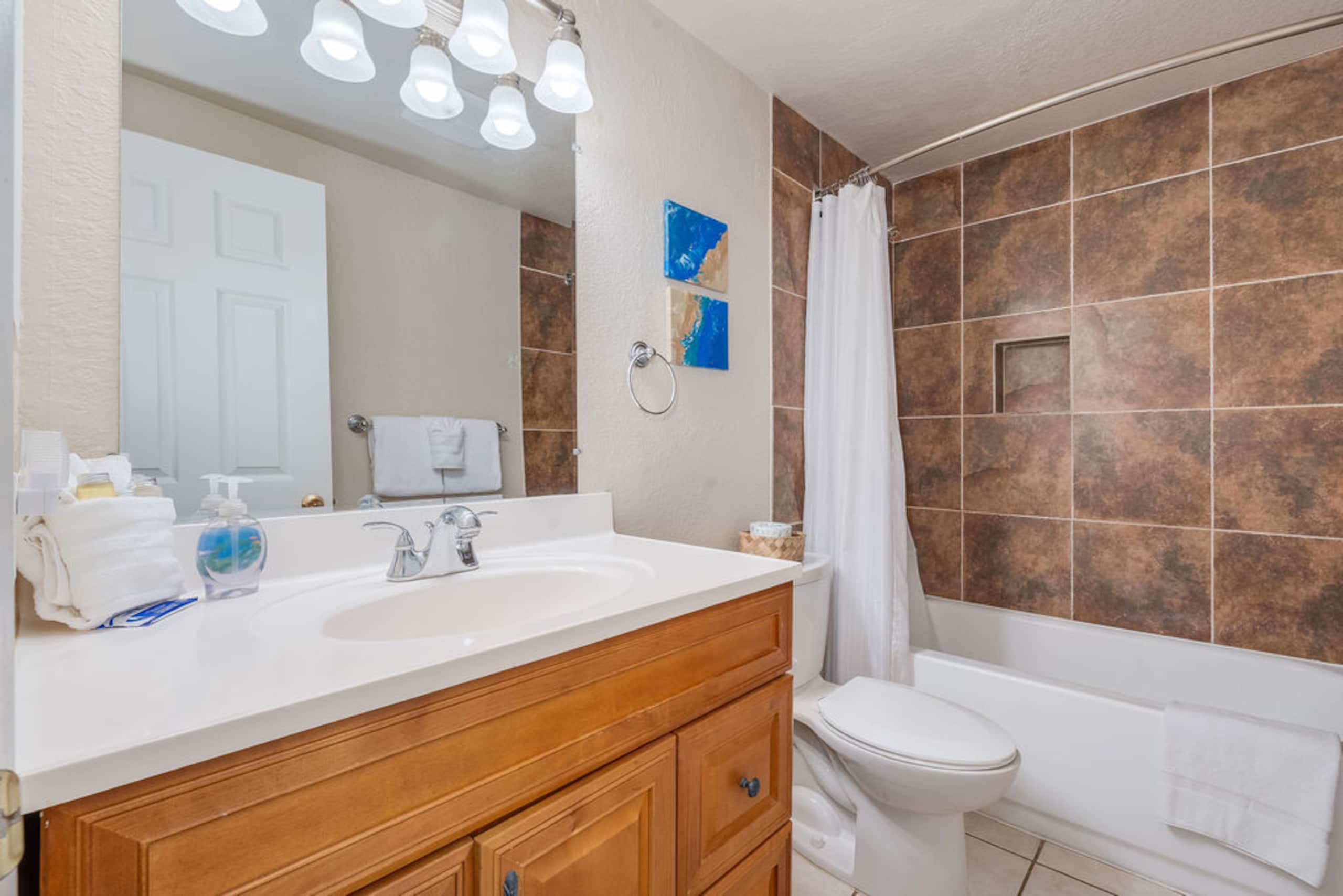 Condo in Kihei · ★4.96 · 2 bedrooms · 3 beds · 2 baths - Image 20