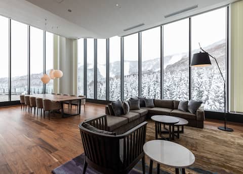 The Vale Rusutsu | 4BR Ski-in Ski-out Penthouse