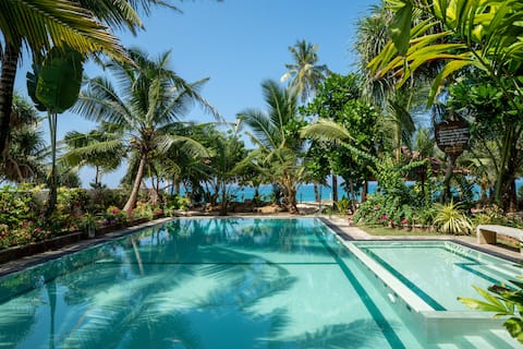 Beach Villa at The Max Wadiya Boutique Hotel