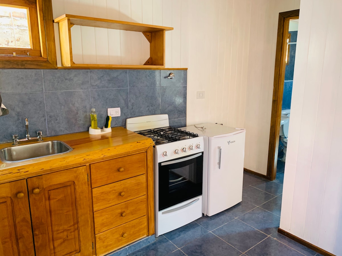 Successful Airbnb property: Orange house in San Martín De Los Andes