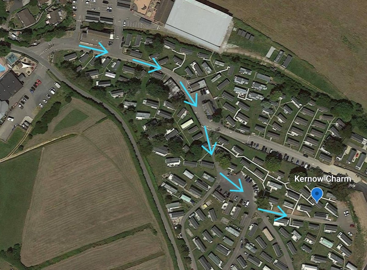 Birds Eye view of Newquay Bay Resort with directions from the Reception to the Chalet, Kernow Charm.